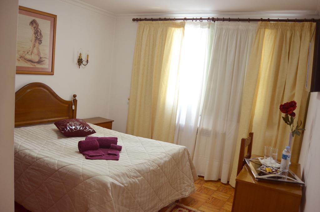 מלון גוארדה Residencia Filipe חדר תמונה